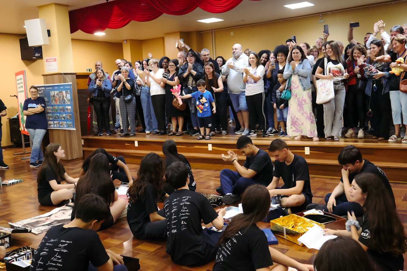 Último dia de aula do 9º ano marca fechamento de ciclo e celebração em família na ESFA