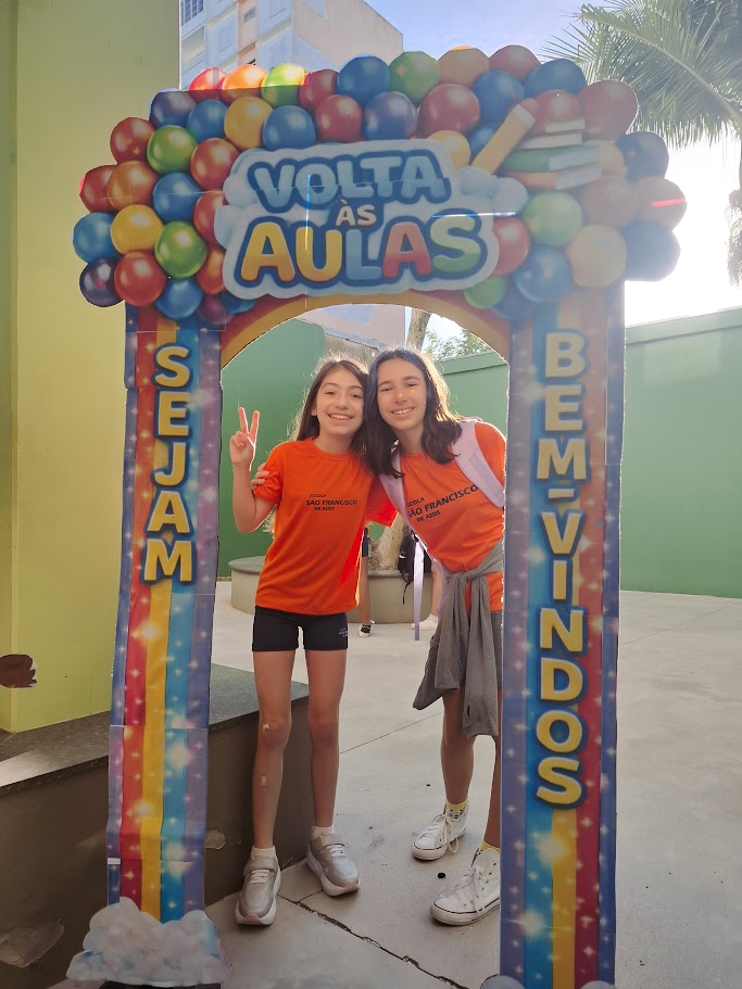 Volta às aulas 2026 é marcada por entusiasmo e acolhida na Escola São Francisco de Assis